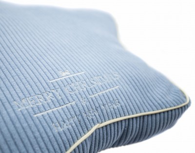 Poduszka Gwiazdka 3D z Haftem - Różne Kolory Tkanin 3