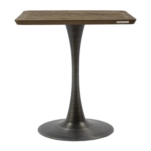 Stolik Bistro Montpellier 70x70 cm o prostokątnym blacie w kolorze ciemnego drewna i metalowej, matowej podstawie w kolorze grafitowym. Produkt stoi na podłodze, frontowy kąt ujęcia ukazuje jego minimalistyczny design.