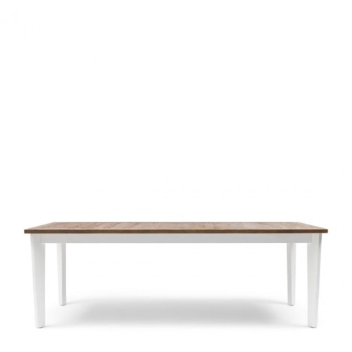 Stół jadalniany Xavier Riviera Maison o wymiarach 230x90x78 cm, z prostokątnym blatem w kolorze naturalnego drewna oraz białymi, prostymi nogami, ustawiony frontalnie na jednolitym tle.