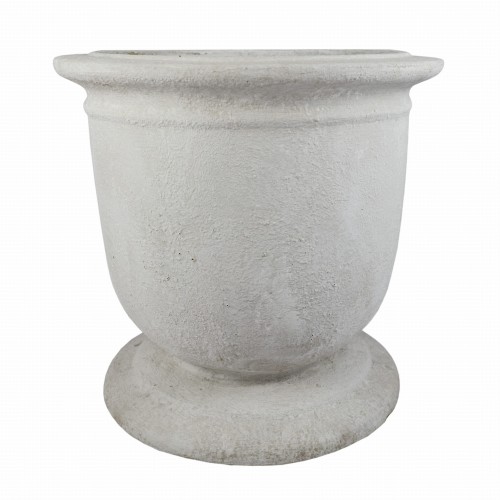 Kremowa donica Piala, wys. 41 cm, okrągła, matowa, z szerokim podbiciem i zaokrąglonym brzegiem, bez napisów. Wykonana z materiału imitującego beton.