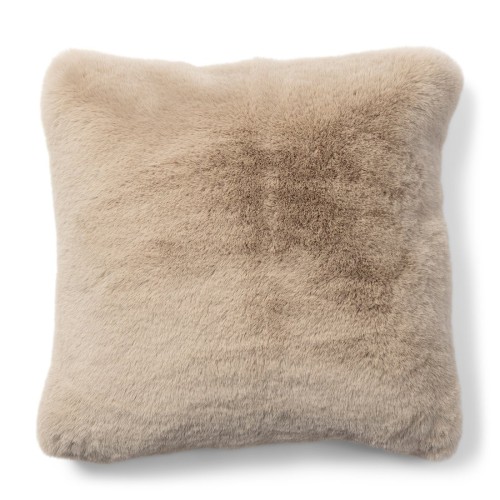 Poszewka Futerko Beżowe Alba 50x50 cm z miękkiego materiału o delikatnej strukturze, w odcieniu jasnego beżu. Produkt leżący na prostym tle, z lekko zaokrąglonymi rogami, idealny do dekoracji wnętrz.