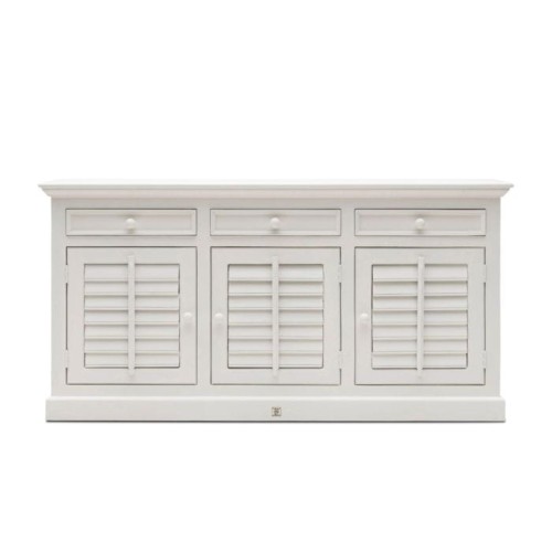 Biała komoda w stylu Hamptons z trzema szufladami u góry i drzwiami z przesłonami na dole, wykonana z drewna. Produkt widoczny frontalnie, o wymiarach 175x45x90 cm, umieszczony na jednolitym tle.