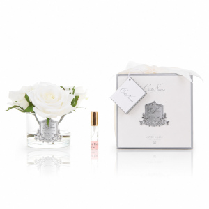 Bukiet Pięciu Perfumowanych Róż Białych Cote Noire 