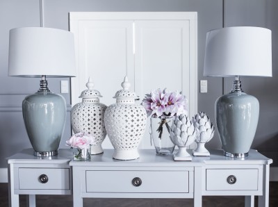 Konsola Drewniana z Szufladami Henshaw Laura Ashley Jasnoszara 160x38x85cm 12