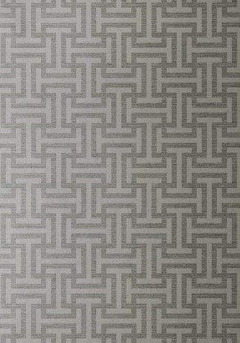 Tapeta Thibaut Anna French RYMANN w odcieniach metalicznego srebra, z geometrycznym wzorem w postaci splecionych linii. Gładka tekstura, idealna do eleganckich aranżacji wnętrz. Ujęcie frontalne, na jednolitym tle.