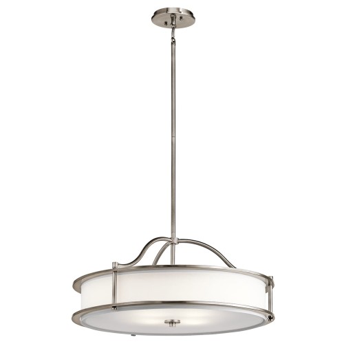 Wisząca lampa sufitowa Catanza M w kolorze cynkowym, o średnicy 61 cm i wysokości 29 cm. Posiada metalową konstrukcję z przezroczystym kloszem, zawieszona na cienkim, metalowym łańcuszku. Idealna do nowoczesnych wnętrz.