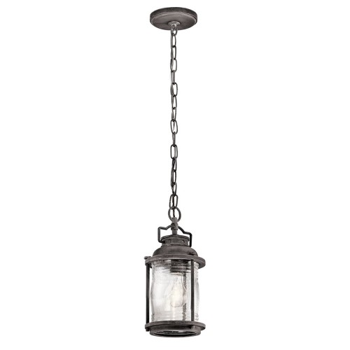 Wisząca lampa zewnętrzna Ashmore w kolorze cynkowym o wymiarach 15,4x33 cm. Posiada szklany klosz z teksturą oraz metalową, łańcuchową zawieszkę. Zawieszona na stropie, idealna do oświetlenia przestrzeni na zewnątrz.