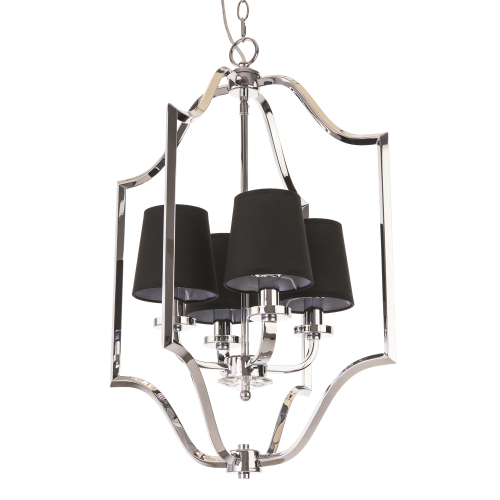 Lampa sufitowa wisząca Ventalio w chromie z czarnymi abażurami, o wymiarach 46x46x67 cm. Posiada elegancki, połyskujący stelaż z czterema źródłami światła, zawieszona na metalowym łańcuchu. Tło proste, jasne.