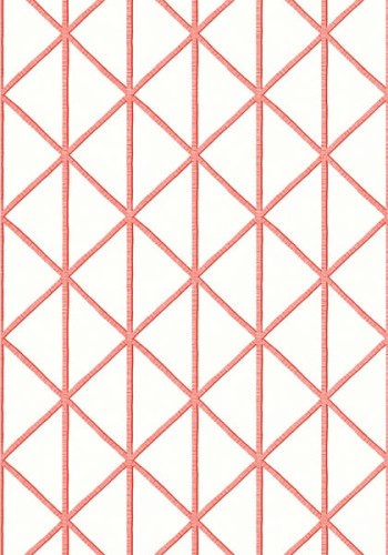 Tapeta Thibaut Box Kite w kolorze białym z koralowym wzorem w formie geometrycznych rombów, o wyraźnych konturach. Wzór układa się w regularną siatkę, nadając lekki, nowoczesny charakter. Idealna do aranżacji wnętrz.
