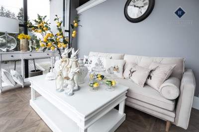 Poduszka Haftowana Dekoracyjna Velvet Zajączki - Różne Kolory Tkanin 3