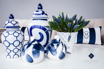 Poduszka Haftowana Dekoracyjna w Pasy - Różne Kolory Tkanin 5