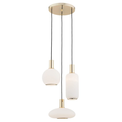 Lampa wisząca Sagunto w opalowym kolorze z mosiężnymi detalami. Trzy kształty: kula, cylinder, owal. Na dwóch czarnych przewodach, wymiary 105x44x44 cm, montowana do sufitu na białym tle.
