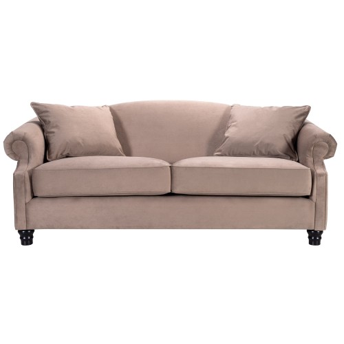 2,5 osobowa sofa Pirs w kolorze beżowym, z miękkim, aksamitnym wykończeniem. Posiada wygodne poduszki oraz zaokrąglone boczne oparcia. Ujęcie frontalne, na jednolitym tle. Wymiary: 192x100x85 cm. Stojąca na ciemnych, drewnianych nóżkach.