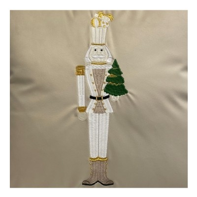 Poduszka Haftowana Dekoracyjna Dziadek Świąteczny 3