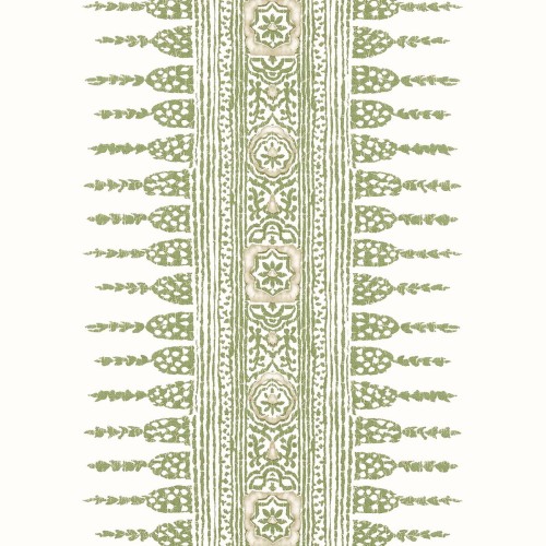 Tapeta Thibaut Anna French JAVANESE STRIPE w zielonym i białym kolorze, przedstawiająca zbliżenie na wzór w pionowe pasy, z bogatymi, dekoracyjnymi elementami roślinnymi i geometrycznymi, na jasnym tle, idealna do aranżacji wnętrz.