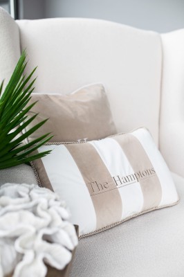 Poduszka Haftowana Dekoracyjna Hamptons Pasy - Różne Kolory Tkanin 7