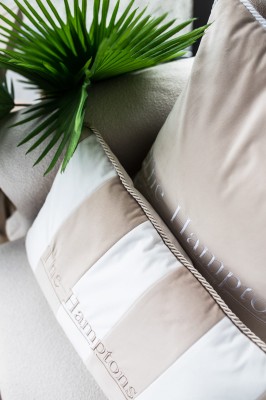 Poduszka Haftowana Dekoracyjna Hamptons Pasy - Różne Kolory Tkanin 6