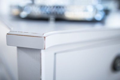 Konsola Drewniana z Szufladami Henshaw Laura Ashley Jasnoszara 160x38x85cm 10