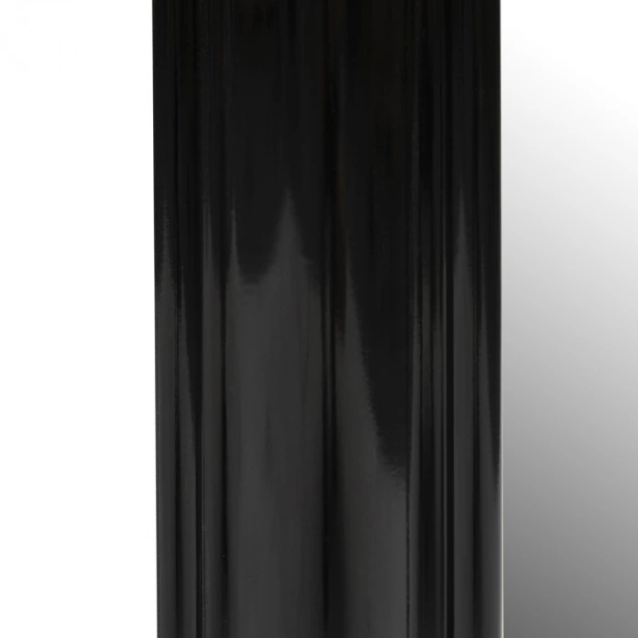 Lustro Place Vendome Riviera Maison w kolorze czarnym, o wymiarach 220x100 cm, z prostą, błyszczącą ramą. Ujęcie frontalne, prezentujące całą powierzchnię lustra na jasnym tle. Produkt o eleganckim wyglądzie, bez dodatkowych dekoracji.