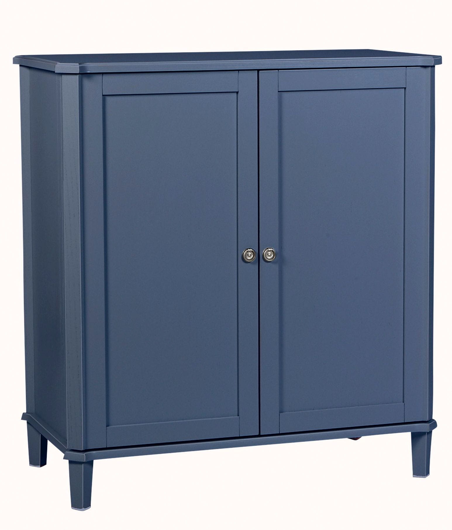 Barek drewniany w kolorze niebiesko-szarym, wymiary 99x54x108 cm, z dwoma zamykanymi drzwiami i metalowymi gałkami. Z przodu widoczny prosty kształt, bez wzorów, na czterech nogach. Produkt stoi na białym tle, co podkreśla jego kolor.
