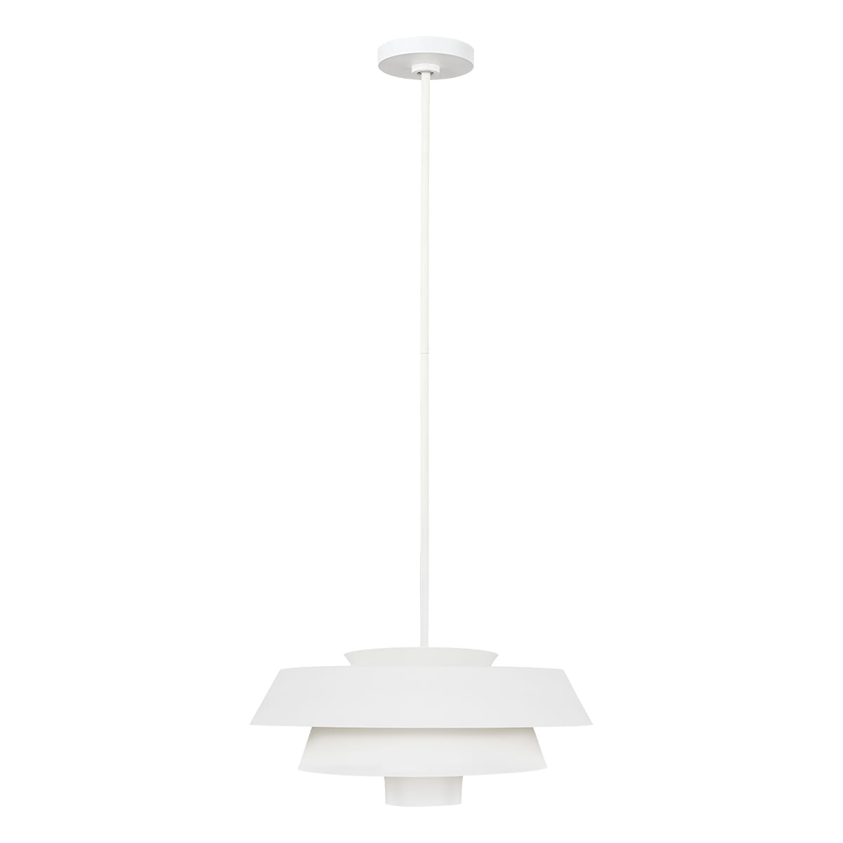 Lampa sufitowa wisząca Barletta, biały kolor, składająca się z trzech nachylonych elementów w formie okręgów, zawieszona na cienkim przewodzie. Produkt wisi centralnie w kadrze na tle jednolitego, jasnego otoczenia. Wymiary 46x46x40 cm.