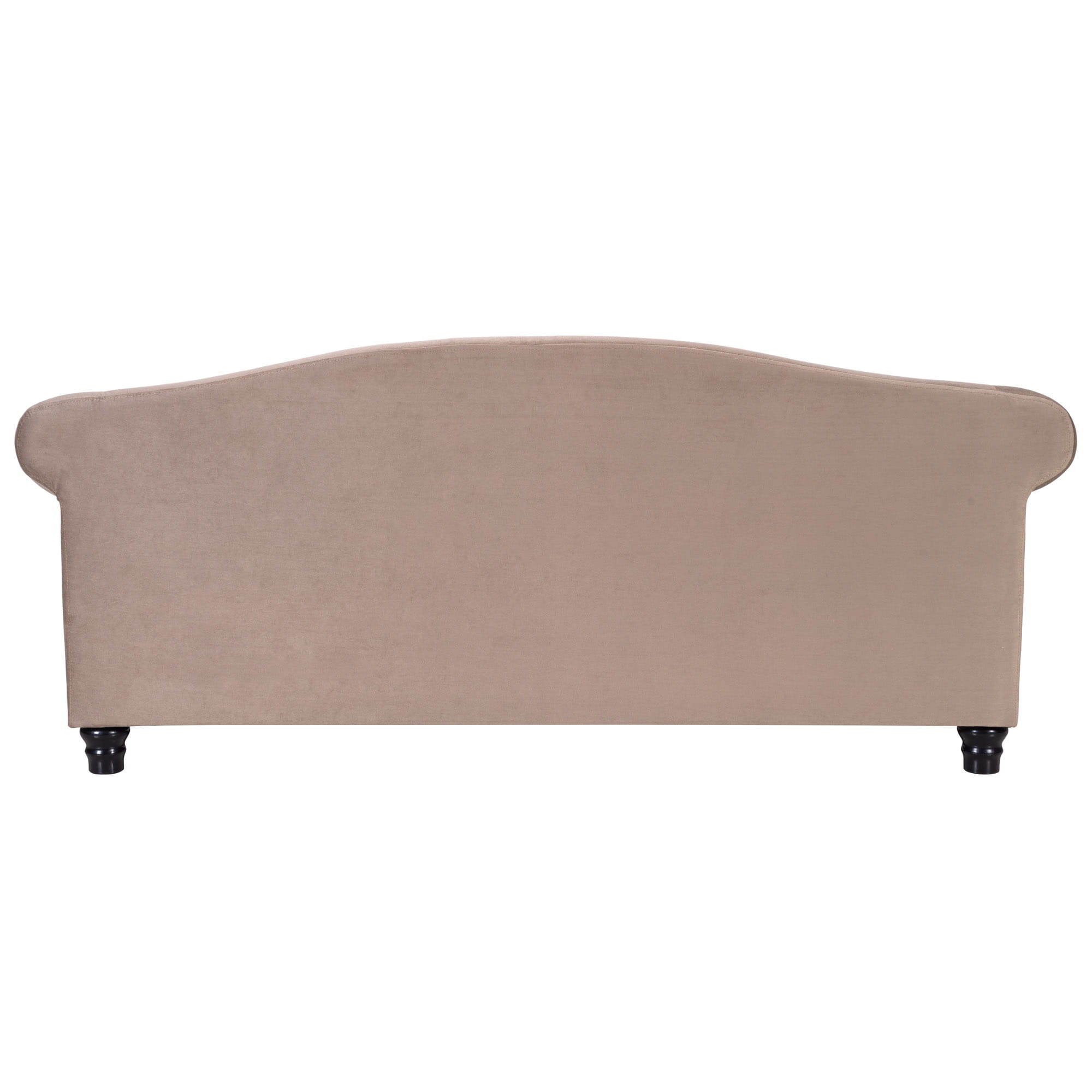 Dwuosobowa sofa Pirs w angielskim stylu, widok z tyłu, w kolorze beżowym. Wyprofilowane oparcie, tapicerka z miękkiej tkaniny, drewniane nogi w ciemnym kolorze, wymiary 172x100x82 cm. Tło białe, podkreślające detale produktu.